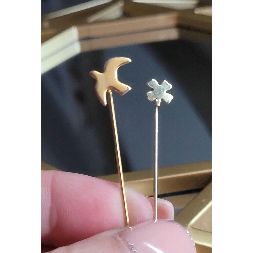 Gold Plated Straight Pin & Clutch Set - Bird 4 Leaf Clover Strick Lapel Pin Scar